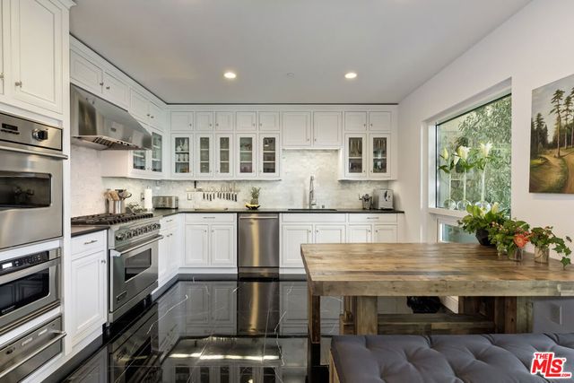 1 W Century Drive 17C, Los Angeles, CA 90067