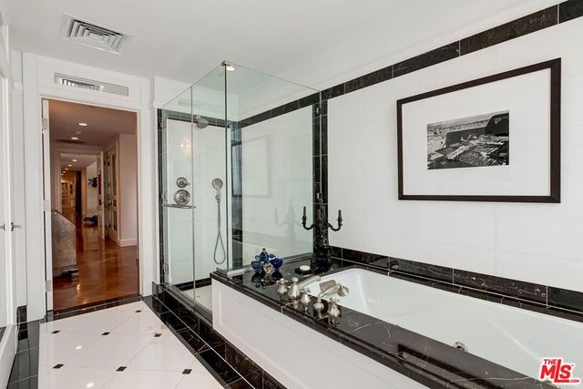 1 W Century Drive 17C, Los Angeles, CA 90067