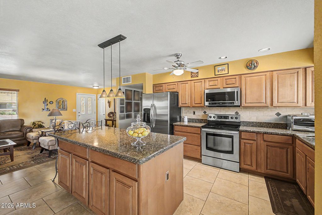 14225 N BOLIVAR Drive, Sun City, AZ 85351 — photo 3