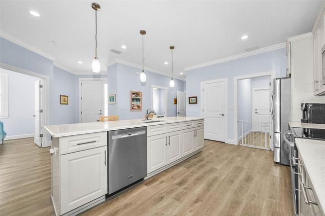 1528 HIGHLAND PARK DRIVE, Largo, FL 33756