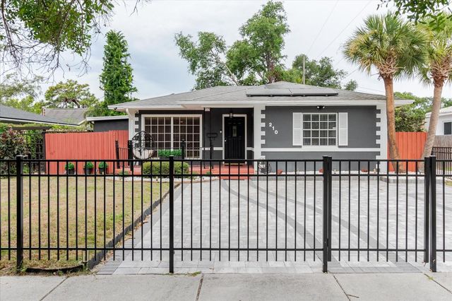 210 49 TH STREET N, St Petersburg, FL 33710