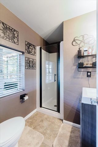 210 49 TH STREET N, St Petersburg, FL 33710