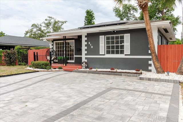 210 49 TH STREET N, St Petersburg, FL 33710