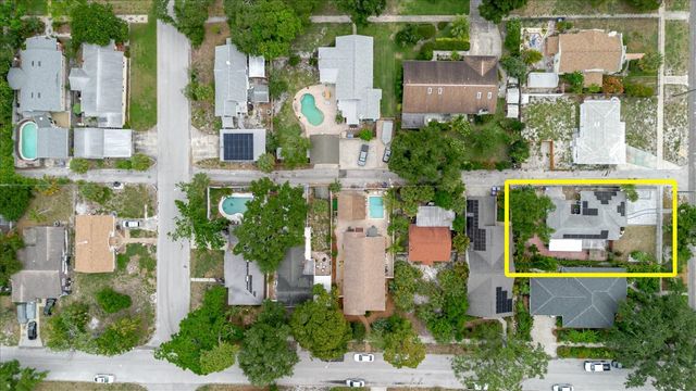 210 49 TH STREET N, St Petersburg, FL 33710