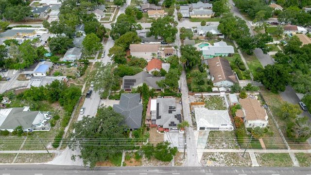 210 49 TH STREET N, St Petersburg, FL 33710