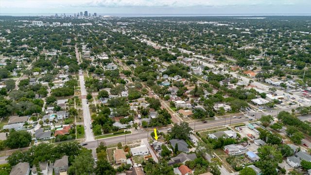 210 49 TH STREET N, St Petersburg, FL 33710