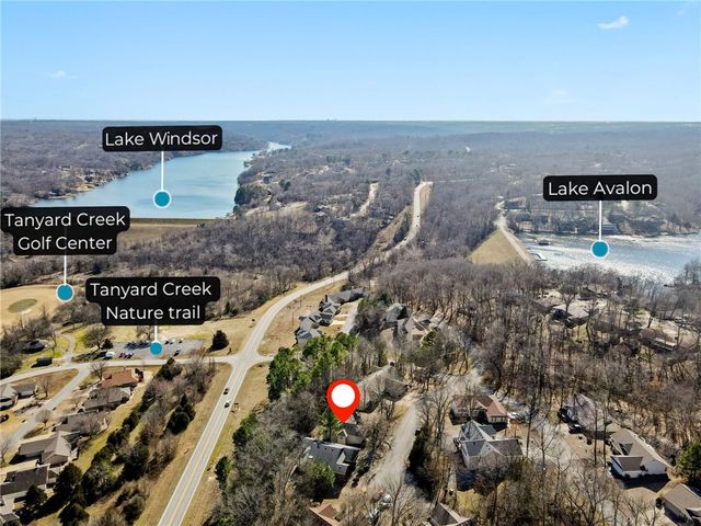 6 E Williamsburg Lane, Bella Vista, AR 72715