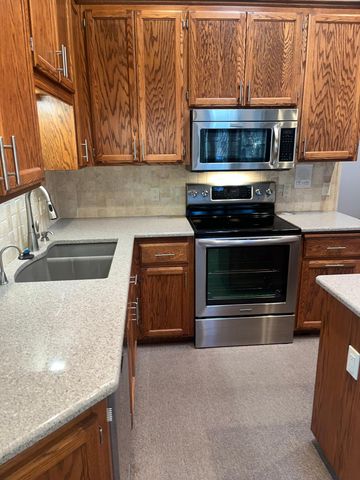 17703 Landmark Court, Lakeville, MN 55044