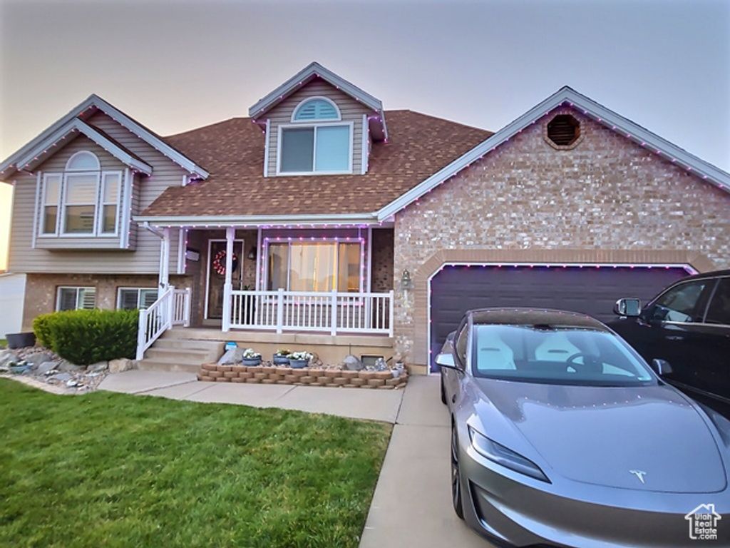 1466 EARL CIR, Syracuse, UT 84075
