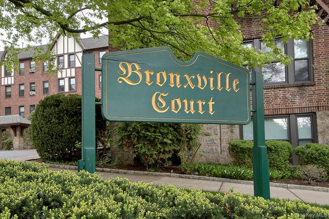 246 Bronxville Road I3, Bronxville, NY 10708