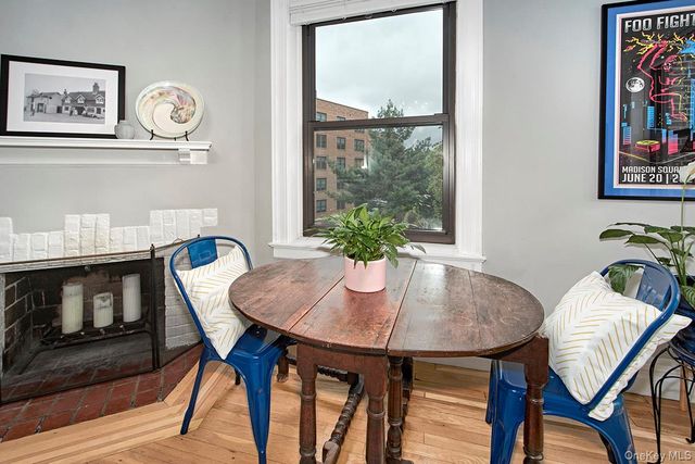 246 Bronxville Road I3, Bronxville, NY 10708