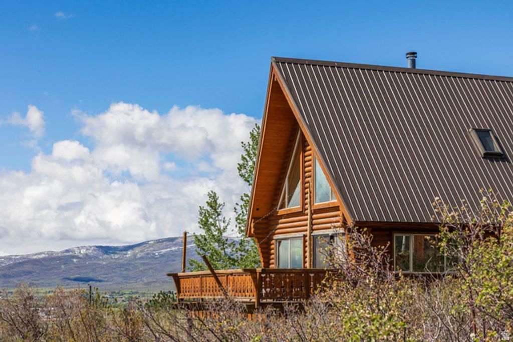 Image 2 of property listing at 442 SPLENDOR RD, Kamas, UT 84036