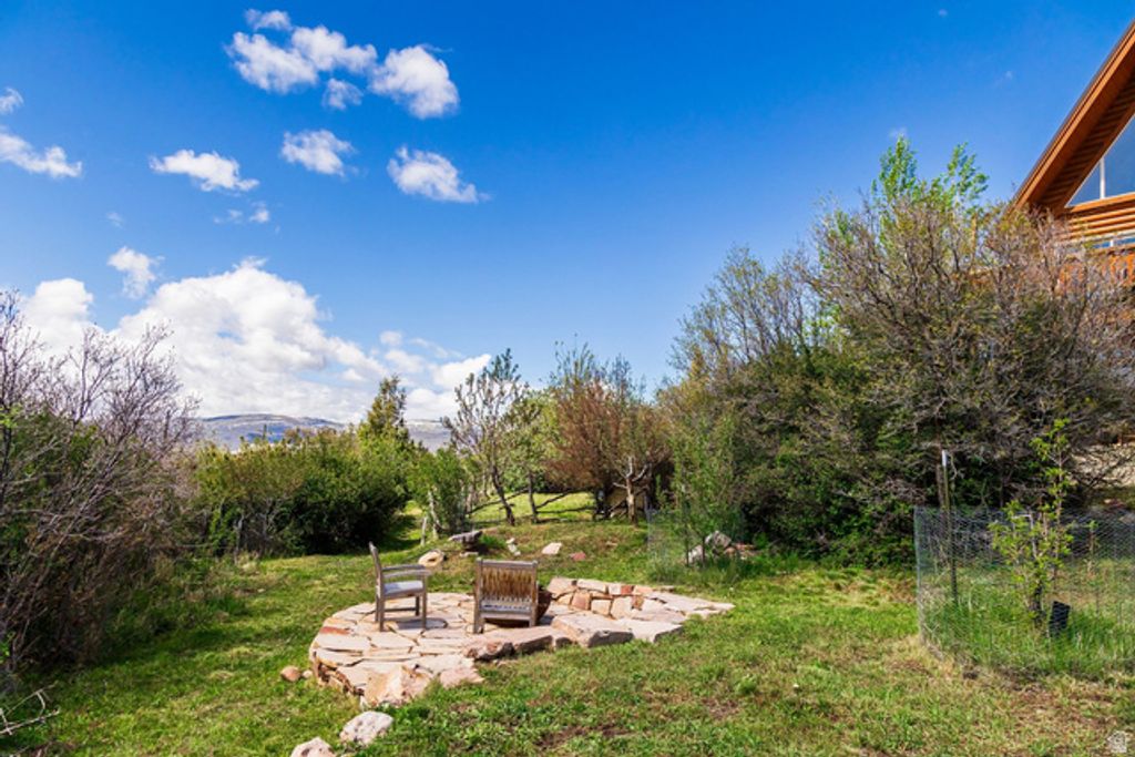 Image 11 of property listing at 442 SPLENDOR RD, Kamas, UT 84036