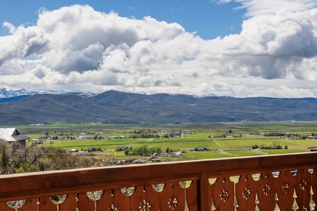 Image 7 of property listing at 442 SPLENDOR RD, Kamas, UT 84036