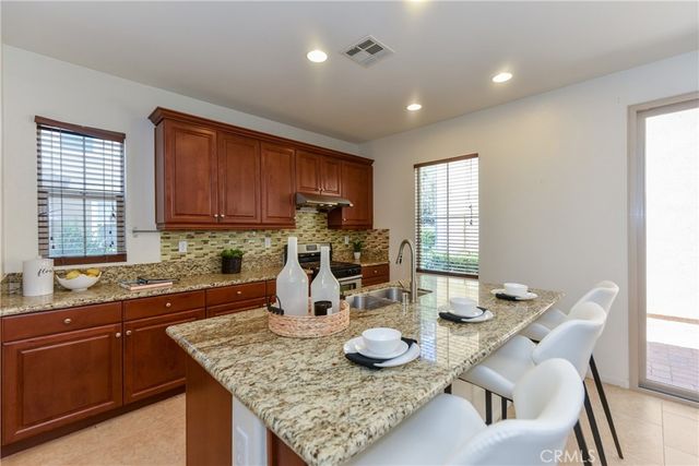77 Keepsake 44, Irvine, CA 92618