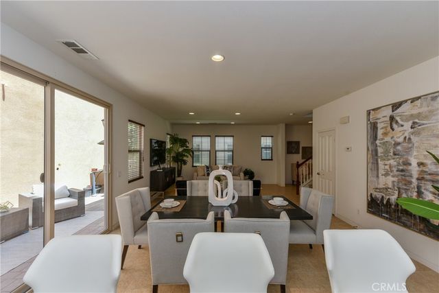 77 Keepsake 44, Irvine, CA 92618