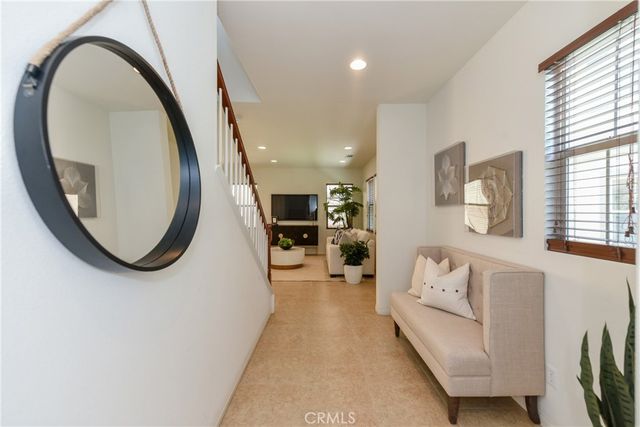 77 Keepsake 44, Irvine, CA 92618