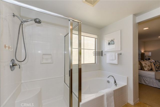 77 Keepsake 44, Irvine, CA 92618