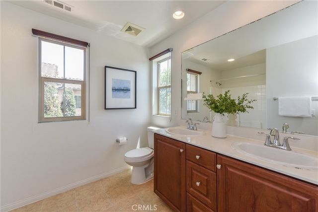 77 Keepsake 44, Irvine, CA 92618