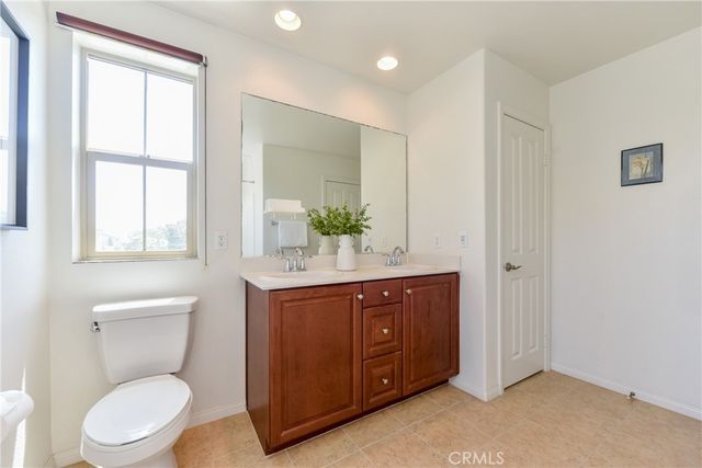 77 Keepsake 44, Irvine, CA 92618