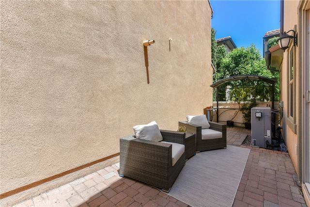 77 Keepsake 44, Irvine, CA 92618