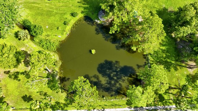 1616 E Road, Loxahatchee, FL 33470