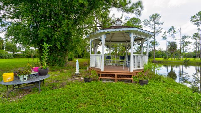 1616 E Road, Loxahatchee, FL 33470