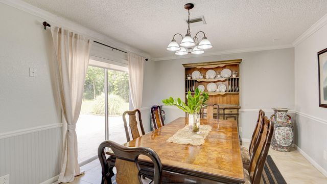 1616 E Road, Loxahatchee, FL 33470