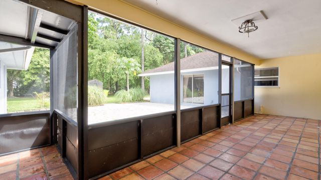 1616 E Road, Loxahatchee, FL 33470