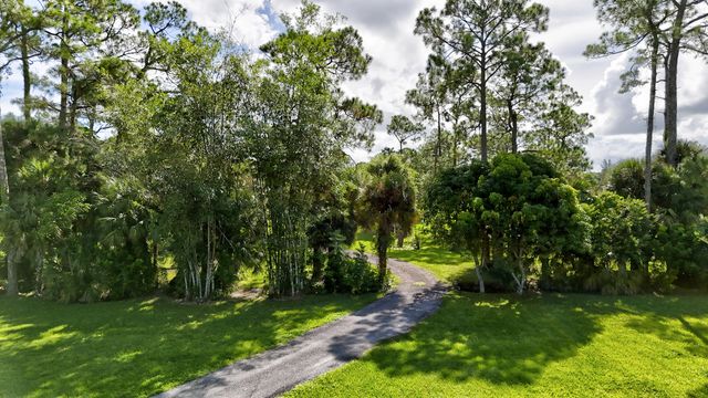 1616 E Road, Loxahatchee, FL 33470