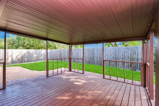 2210 S Ferrisburg Court, Sugar Land, TX 77478