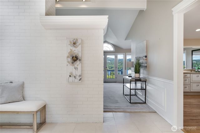 4232 Shoreclub Drive, Mercer Island, WA 98040