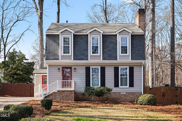 4505 Wenchelsea Place, Raleigh, NC 27612