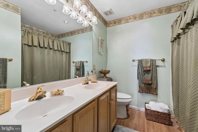 804 FALLS LAKE DR, Bowie, MD 20721
