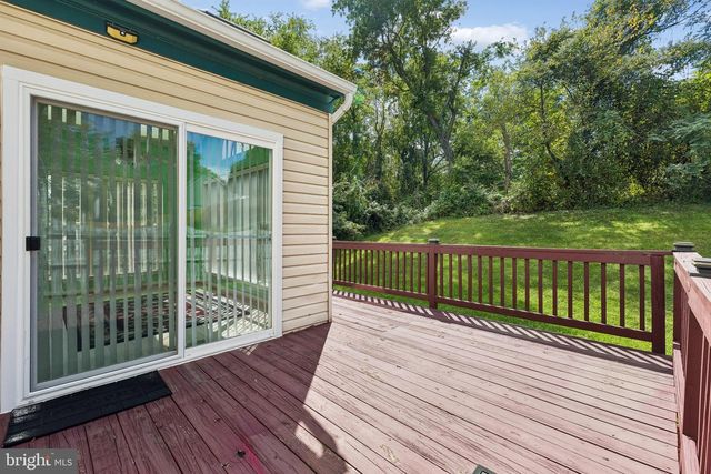804 FALLS LAKE DR, Bowie, MD 20721