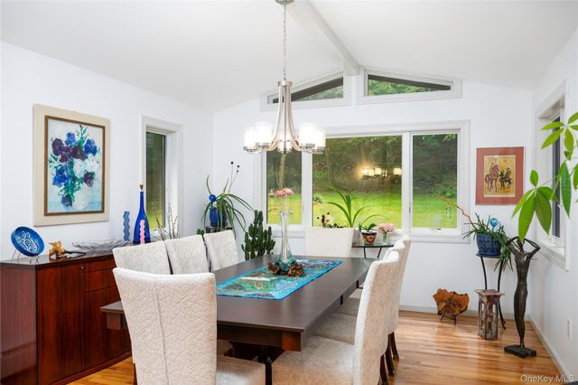 25 Ponderosa Road, Carmel, NY 10512