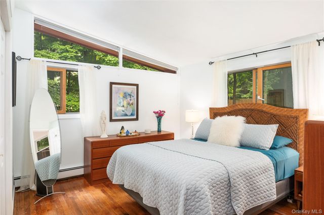 25 Ponderosa Road, Carmel, NY 10512