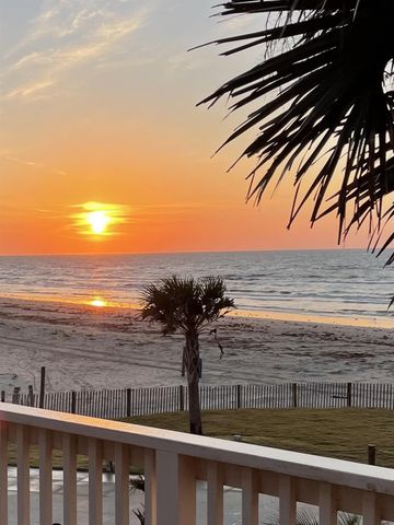 4247 Sandpiper Lane, Galveston, TX 77554
