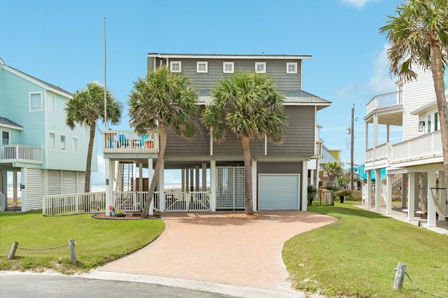 4247 Sandpiper Lane, Galveston, TX 77554