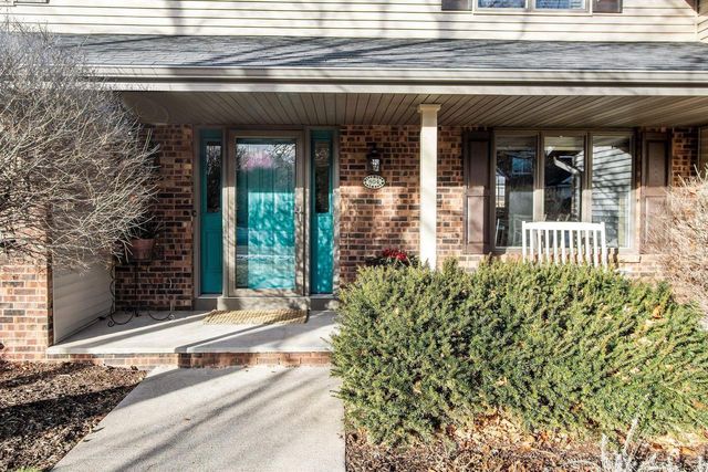 804 HEATHER LANE, Neenah, WI 54956