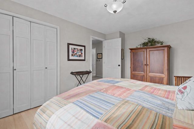 804 HEATHER LANE, Neenah, WI 54956