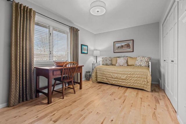 804 HEATHER LANE, Neenah, WI 54956