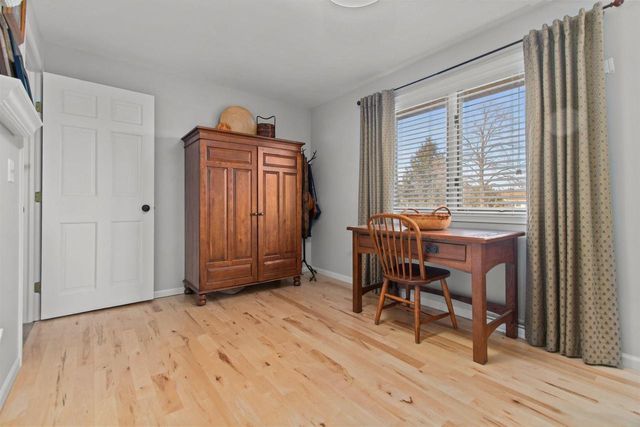 804 HEATHER LANE, Neenah, WI 54956