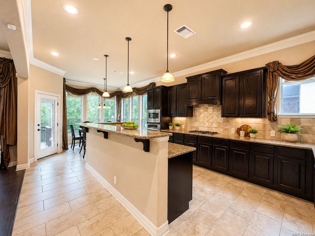 7739 Winecup HL, San Antonio, TX 78256