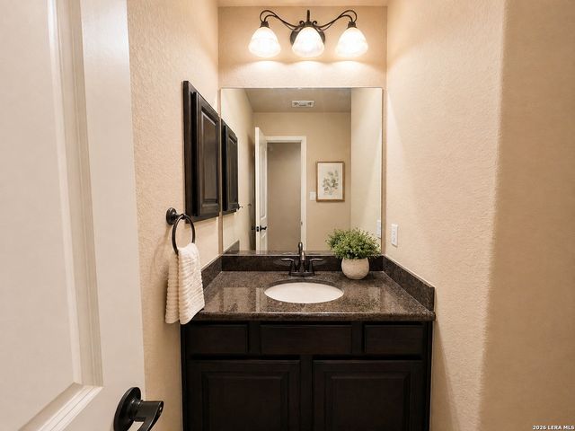 7739 Winecup HL, San Antonio, TX 78256