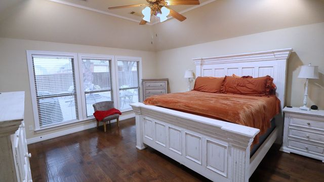 1105 Mckenzie Drive, Mansfield, TX 76063