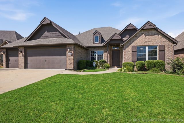 2512 S 16th Court, Broken Arrow, OK 74012