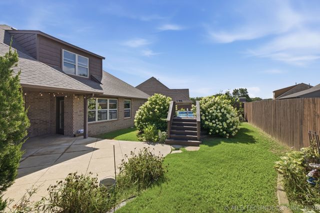 2512 S 16th Court, Broken Arrow, OK 74012
