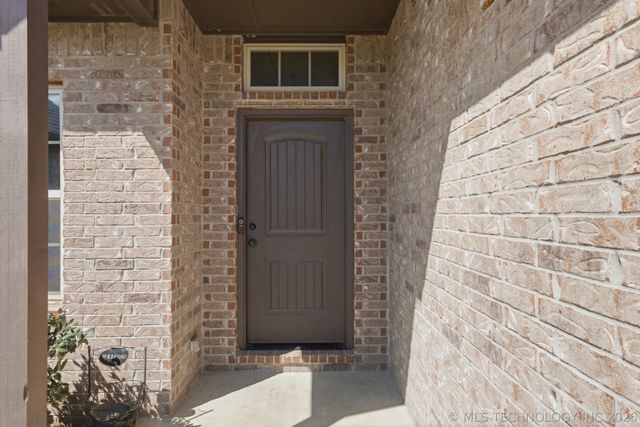2512 S 16th Court, Broken Arrow, OK 74012