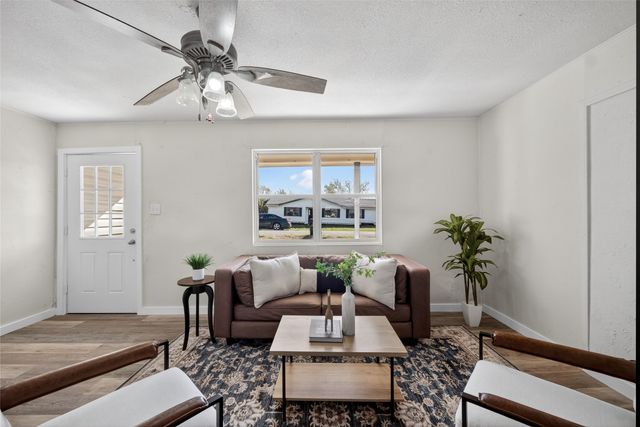 2020 Midlake Lane, Rockwall, TX 75032